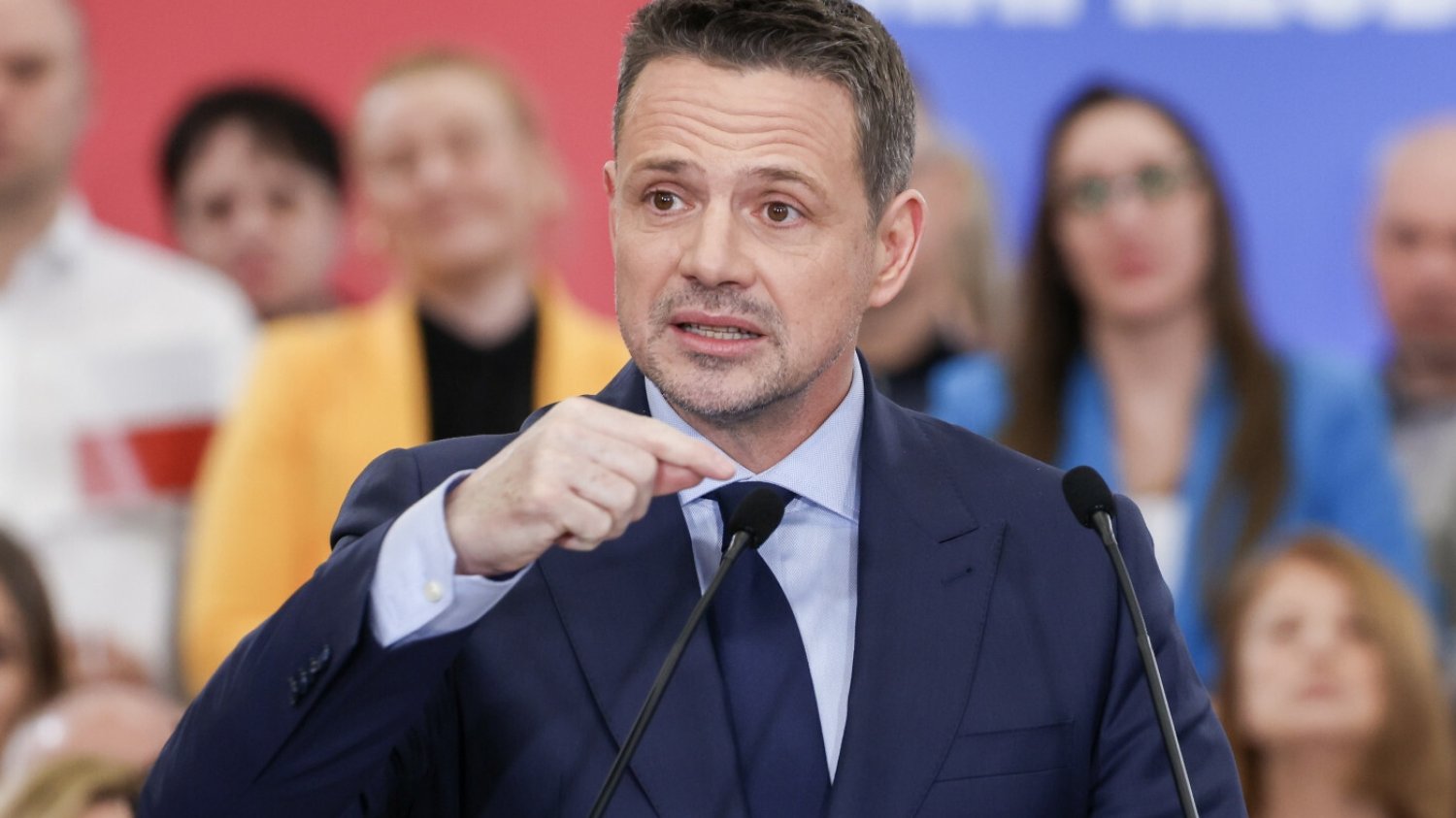 Trzaskowski ostro punktuje "nową piątkę" Mentzena. Niech idzie do znachora