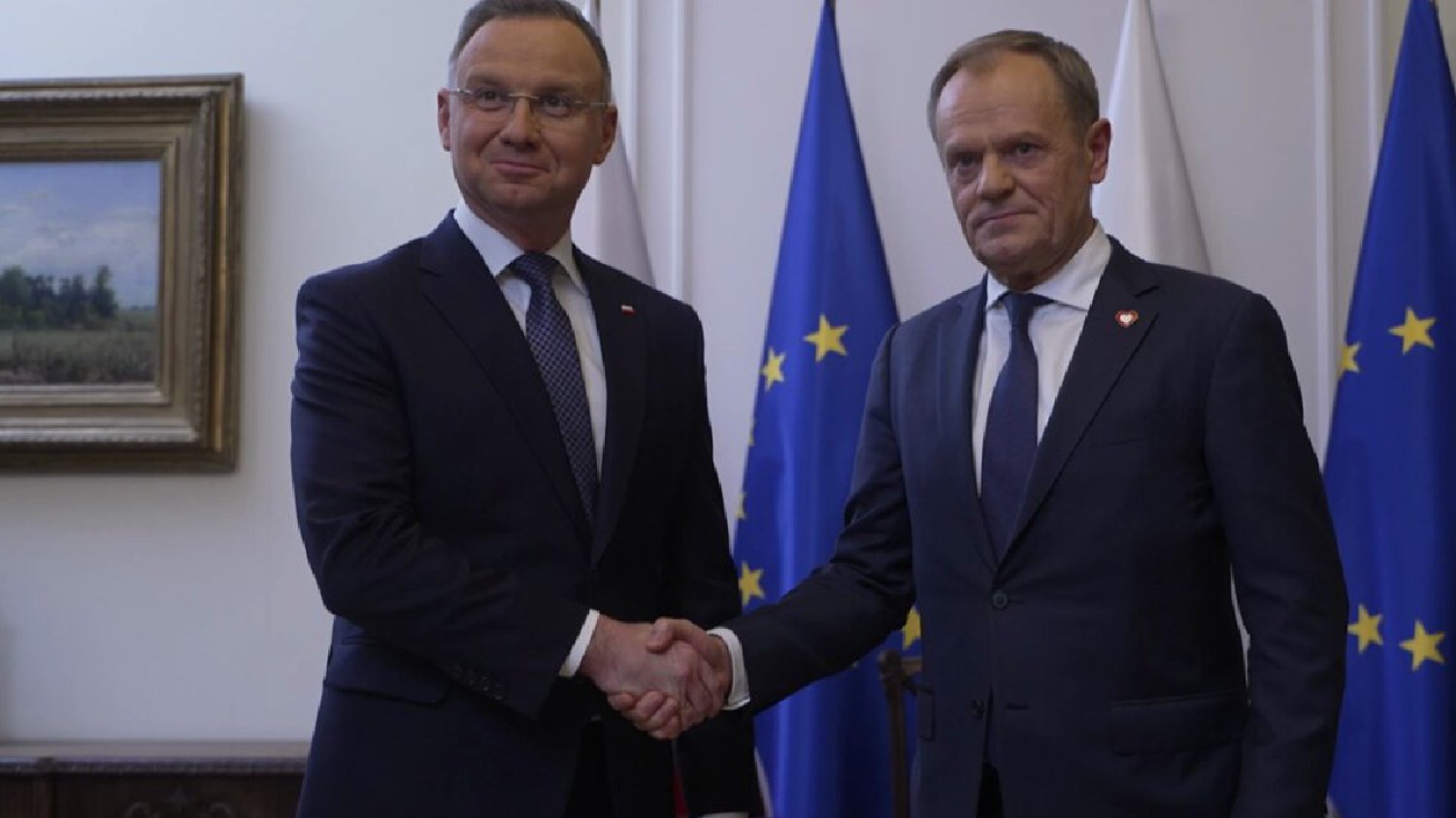 Tusk opuścił spotkanie z Dudą w gabinecie Hołowni. Wymowna reakcja premiera.