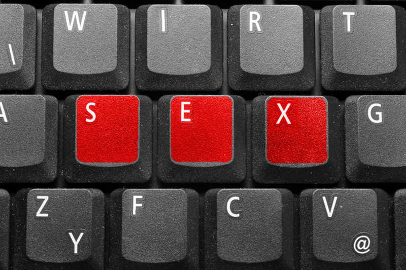 Pokazywanie ciała w sieci przez "normalnych" ludzi? Trzeba się do tego przyzwyczaić