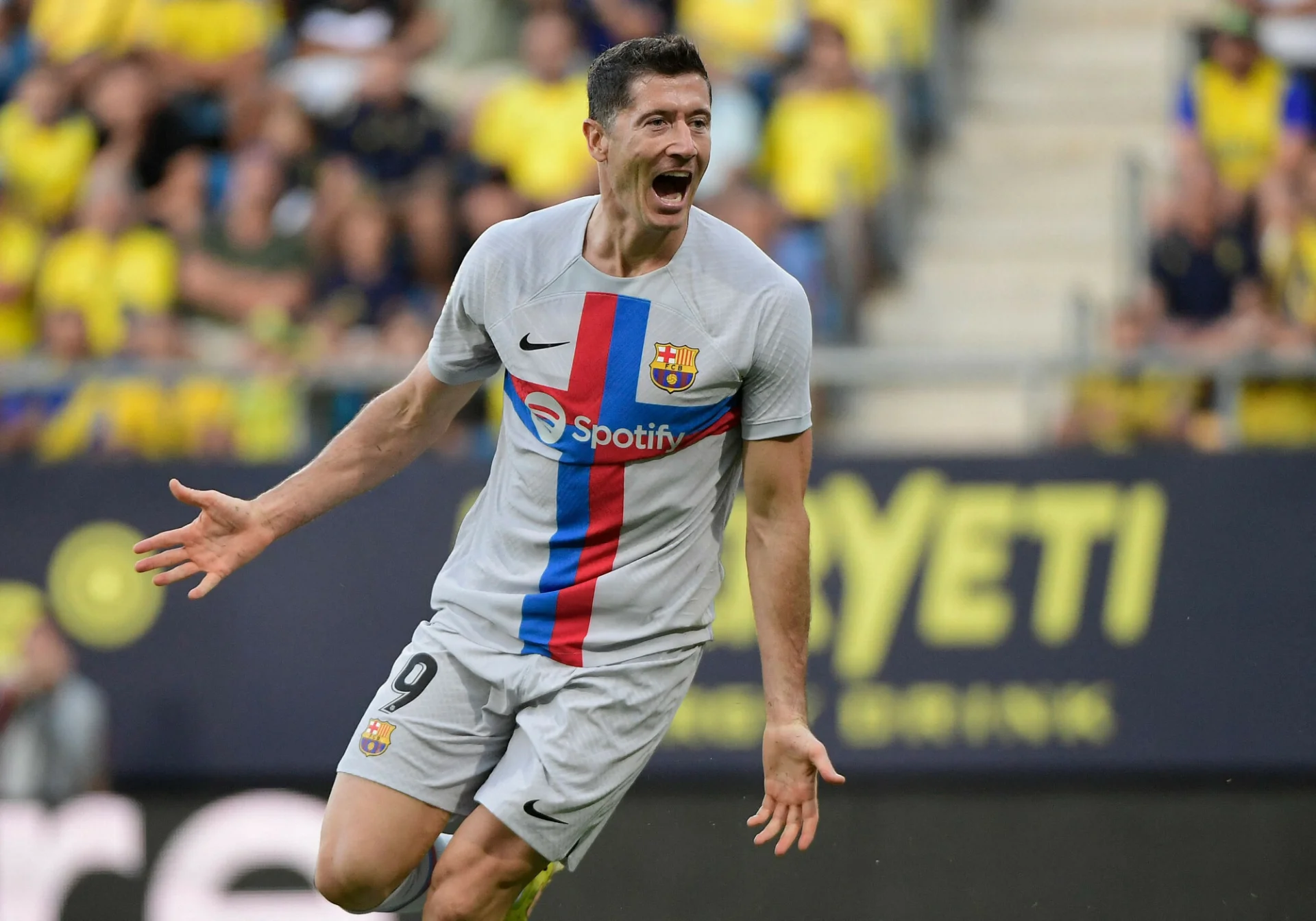 Lewandowski wraca do Monachium szybciej, niż ktokolwiek myślał. Może mocno zranić Bayern