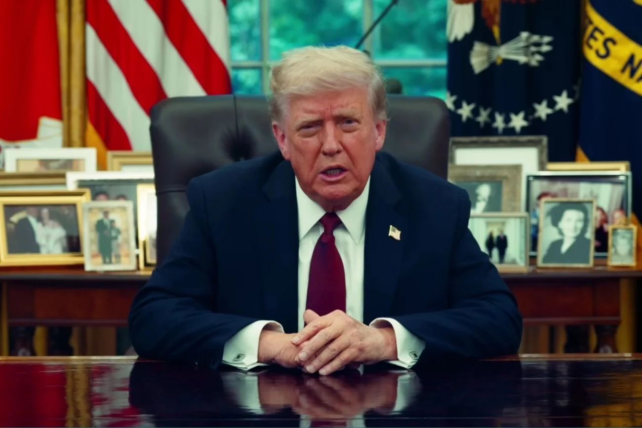 Donald Trump wstrząśnięty morderstwem jego bliskiego współpracownika. Donald Trump wstrząśnięty morderstwem jego bliskiego współpracownika.
