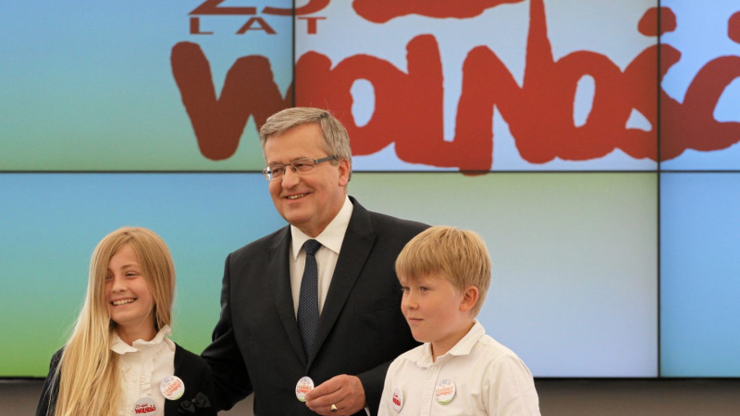 Bronisław Komorowski, w najnowszym wywiadzie dla "Tygodnika Powszechnego", wiele mówił o sprawach młodych ludzi