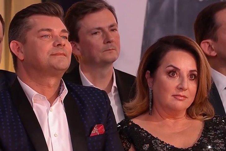 Danuta Martyniuk stanęła w obronie syna. Wdała się w dyskusję z internautami.