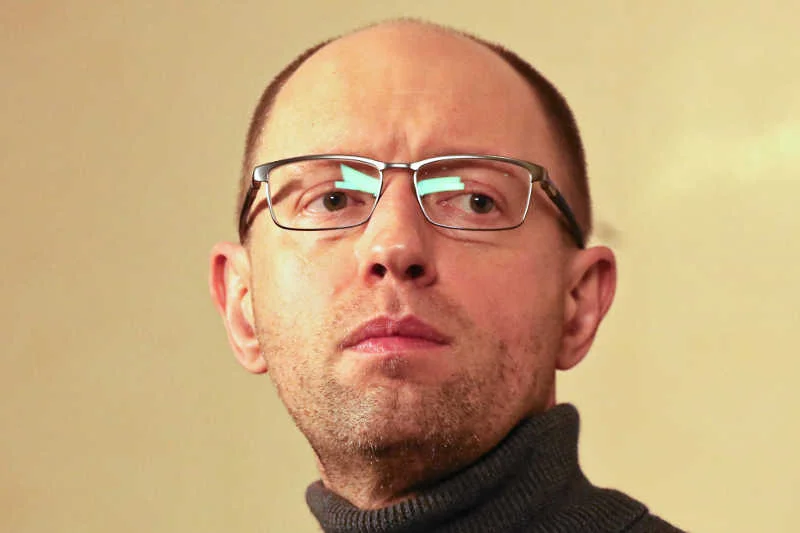 Premier Ukrainy Arsenij Jaceniuk mówi w wywiadzie dla "Rz", że podział Ukrainy na podstawie języka to mit