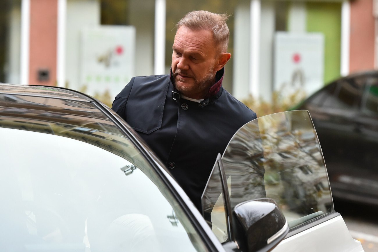 Cezary Pazura udzielił pomocy na miejscu wypadku.