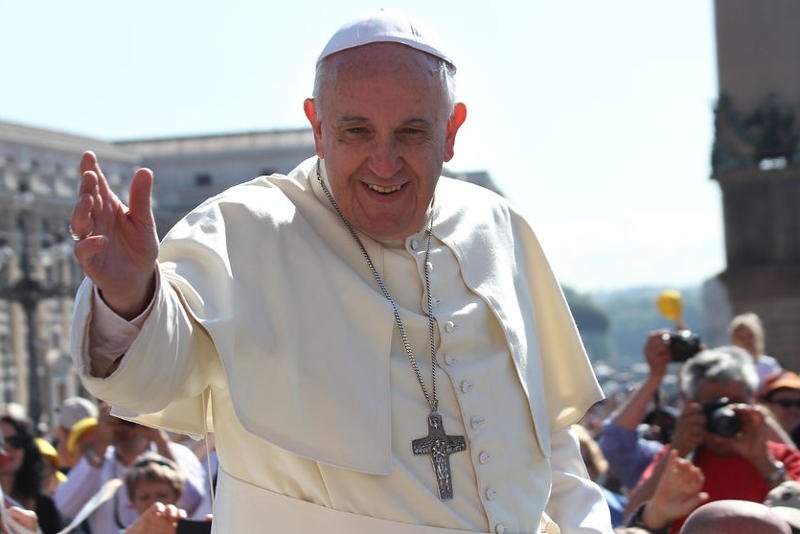 Papież Franciszek chce rozwiązania kryzysu migracyjnego.