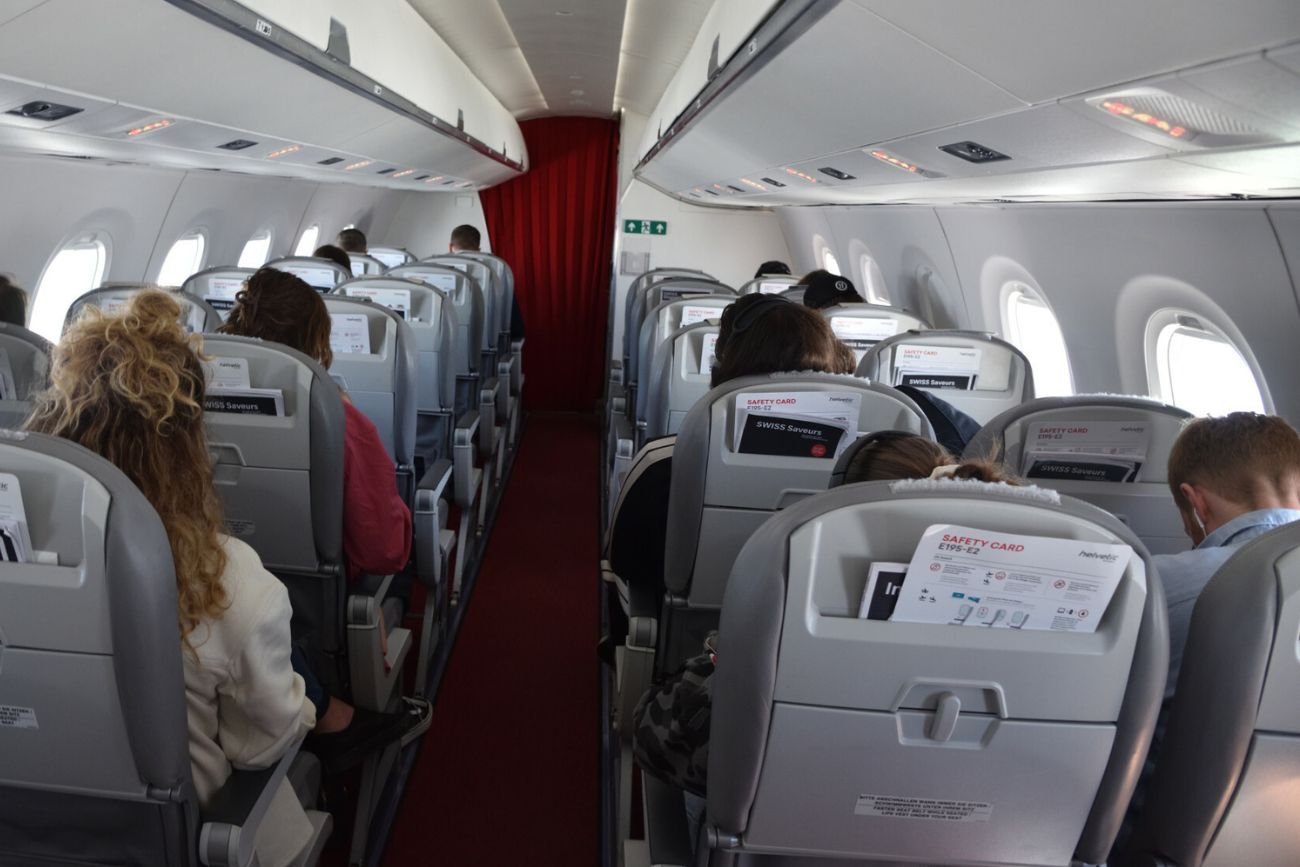 LOT lądował awaryjnie na Lotnisku Chopina. Pasażerka opowiedziała, co działo się na pokładzie