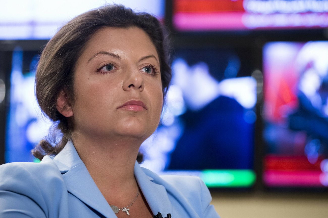 Margarita Simonian, redaktor naczelna stacji RT, uważana jest za czołową propagandzistkę Kremla. Na zdjęciu – w 2018 roku, podczas wywiadu z AP.