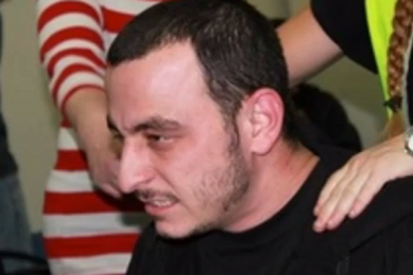 Okan Kaya podczas swojego maratonu.