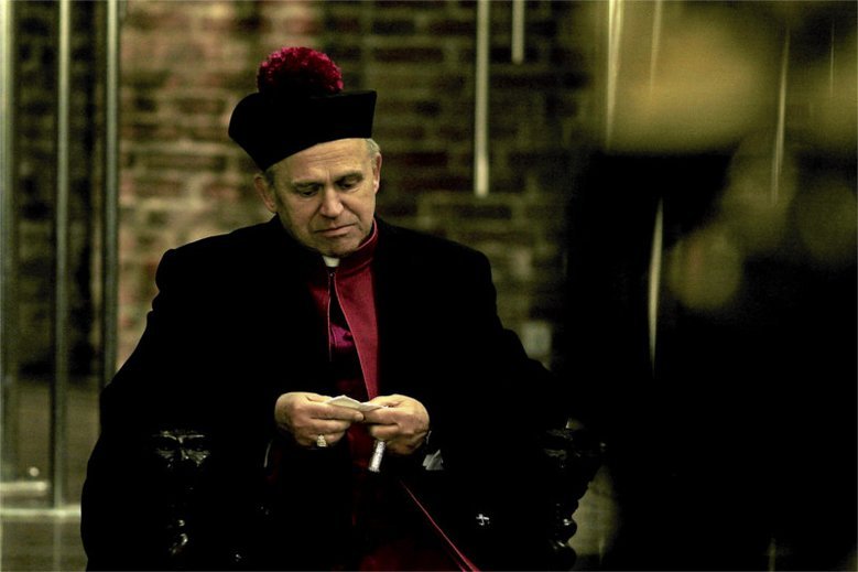 Jakie są trzy oblicza księdza Jankowskiego?