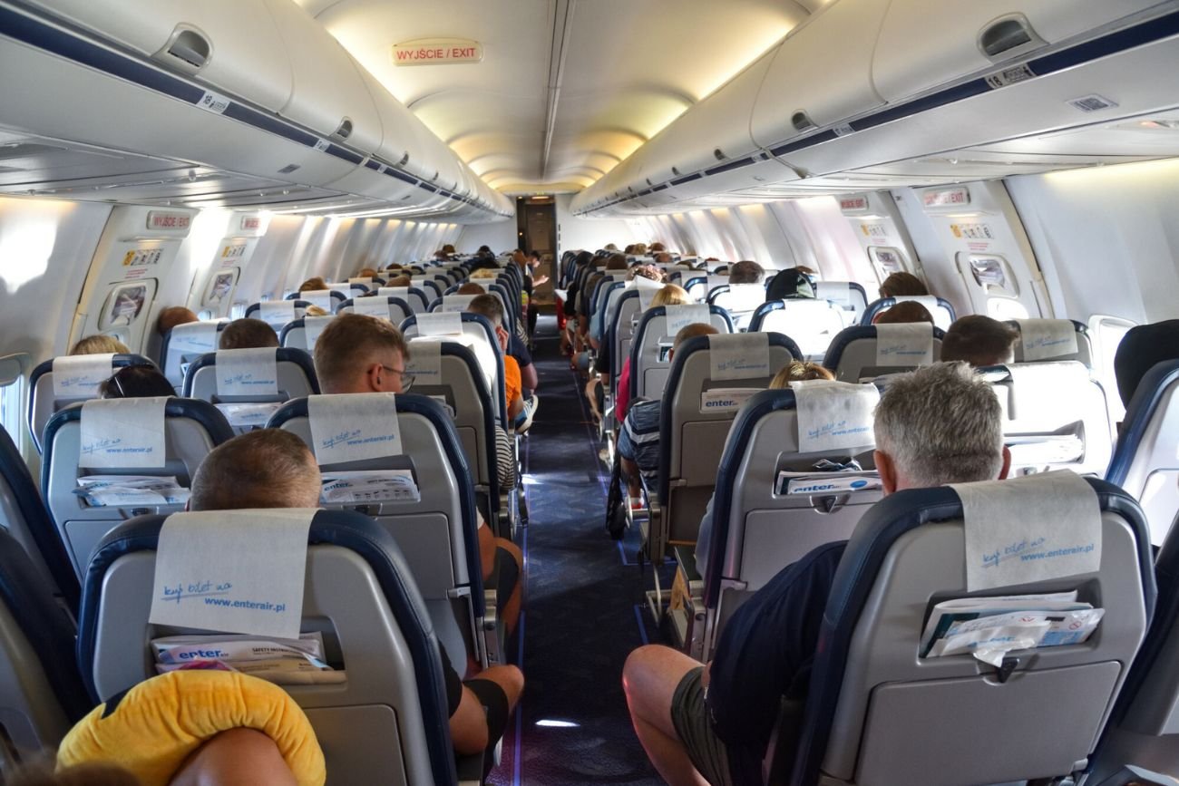 Tak przetrwasz długi lot samolotem