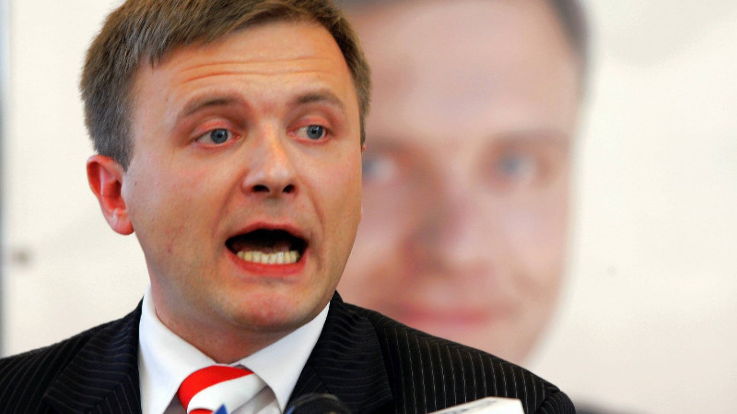 Mateusz Piskorski o wydarzeniach na Majdanie mówi podobnie, jak Władimir Putin