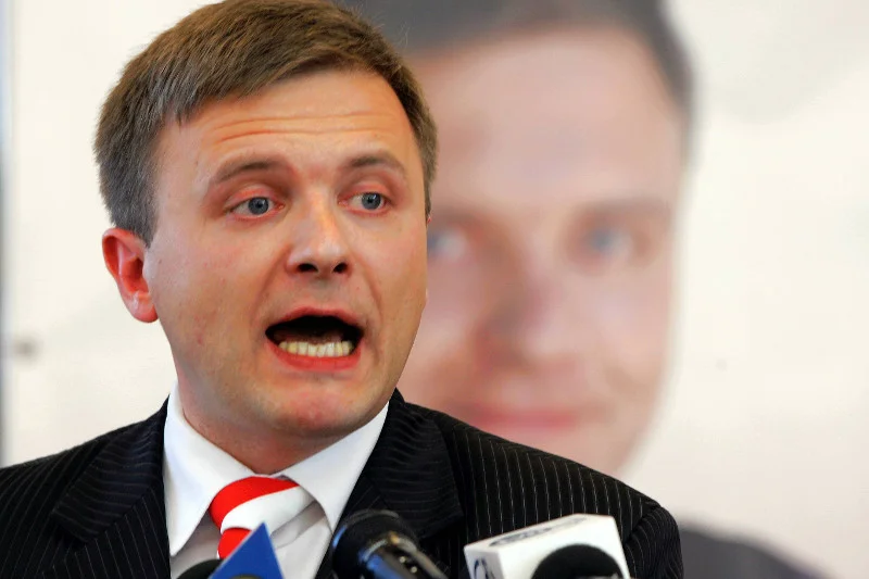 Mateusz Piskorski o wydarzeniach na Majdanie mówi podobnie, jak Władimir Putin