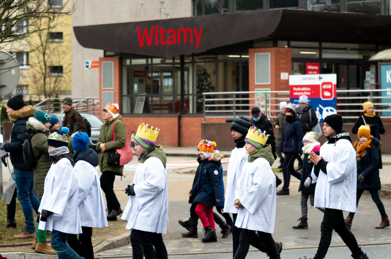 Które sklepy są otwarte 6 stycznia w święto Trzech Króli?