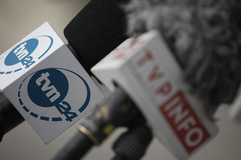 Dziennikarz TVN24 Konrad Piasecki otwarcie wskazał, po co PiS oraz Andrzej Duda atakują po wyborach media. Dziennikarz TVN24 Konrad Piasecki otwarcie wskazał, po co PiS oraz Andrzej Duda atakują po wyborach media.