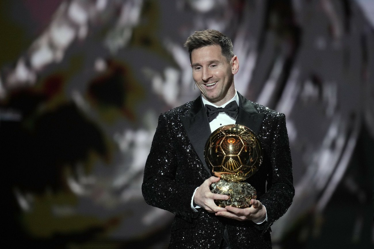 Lionel Messi zdobył Złotą Piłkę po raz siódmy w siódmy w karierze. To absolutny rekord w historii plebiscytu "FF".