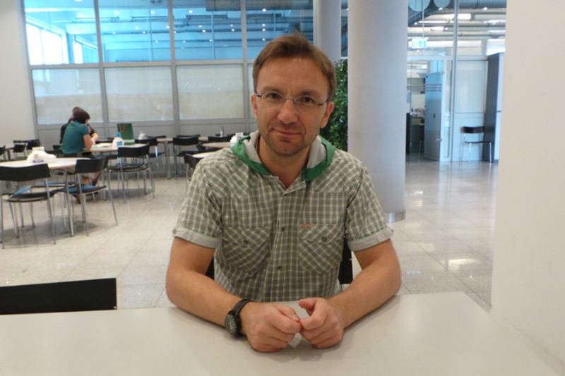 Paweł Gąska choruje na stwardnienie rozsiane od 7 lat. Jego zdaniem, marihuana powinna być dostępna dla chorych do celów leczniczych.