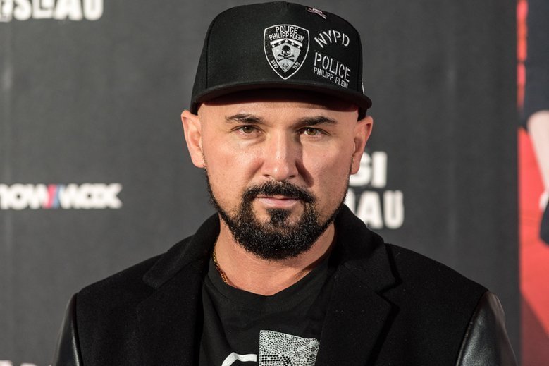 Patryk Vega był gościem Bogdana Rymanowskiego w Polsat News. Tematem był film "Polityka" i pozew Bartłomieja Misiewicza.