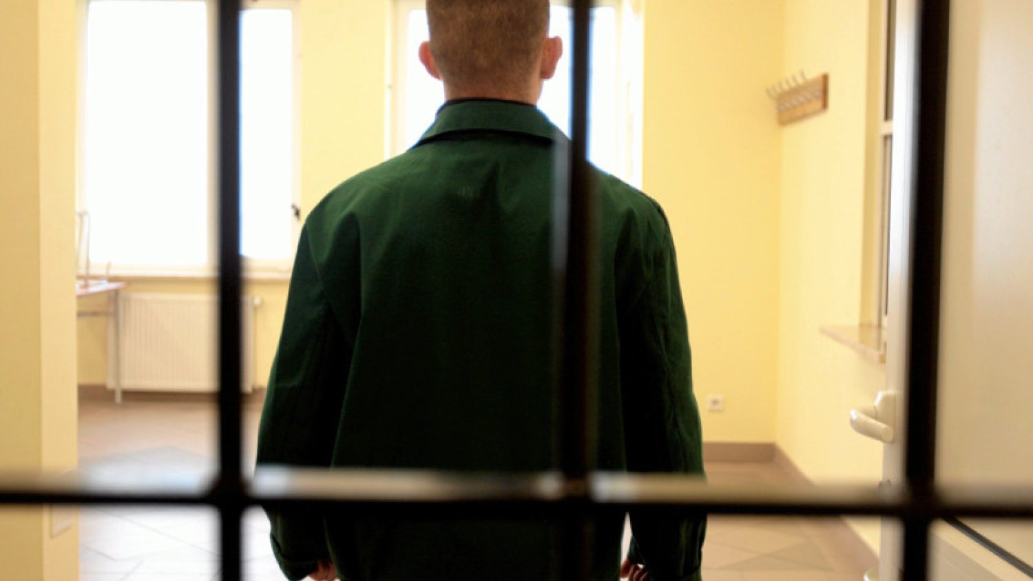 Od dziś w internecie działa Rejestr Sprawców Przestępstw na Tle Seksualnym. Wystarczy wpisać nazwisko, by dowiedzieć się, co zrobił i gdzie właśnie przebywa pedofil czy gwałciciel.