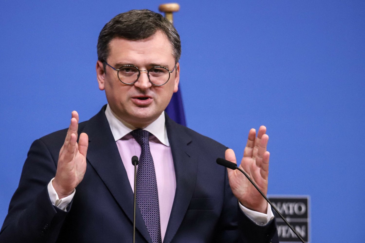 Dmytro Kułeba wskazuje powody, dla których Ukraina powinna przystąpić do NATO.