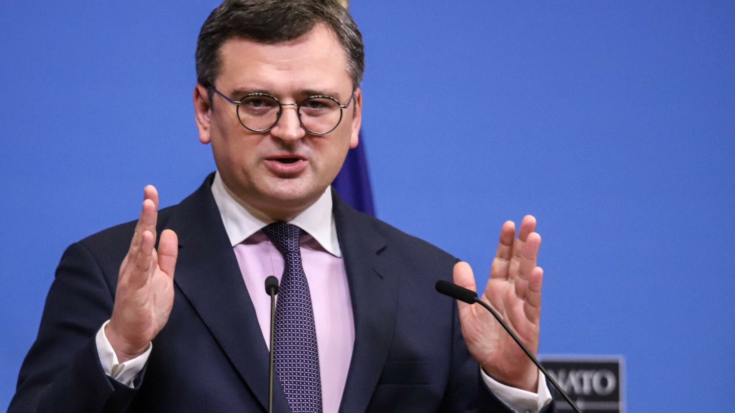 Dmytro Kułeba wskazuje powody, dla których Ukraina powinna przystąpić do NATO.