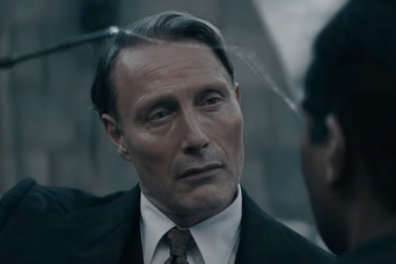 Mads Mikkelsen w roli Gellerta Grindelwalda, którego grał wcześniej Johnny Depp.