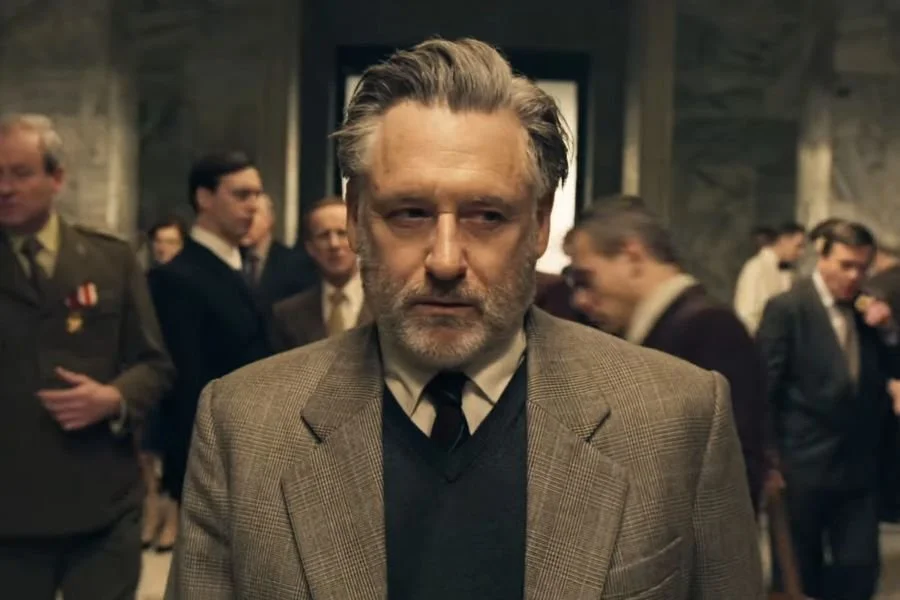 Bill Pullman jako Joshua Mansky w filmie "Ukryta gra".