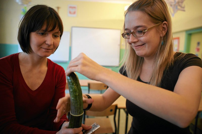 Kary za "propagowanie pedofilii", czyli edukację seksualną – tego chce co najmniej 250 tys. Polaków, którzy podpisali się pod stosownym projektem ustawy
