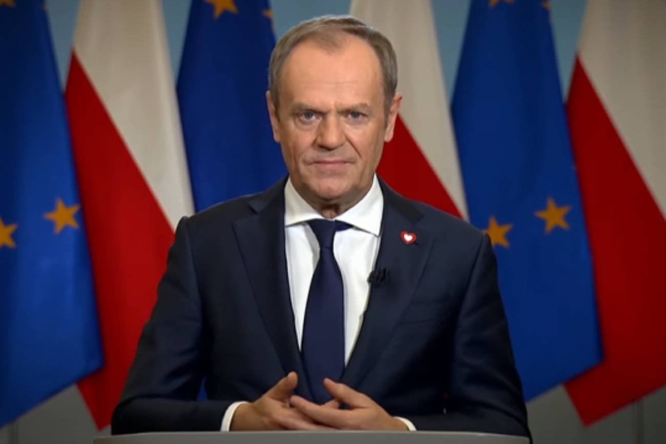 Premier wygłosił orędzie. "Patryiotyzm nie będzie zasłoną dla złodziejstwa"