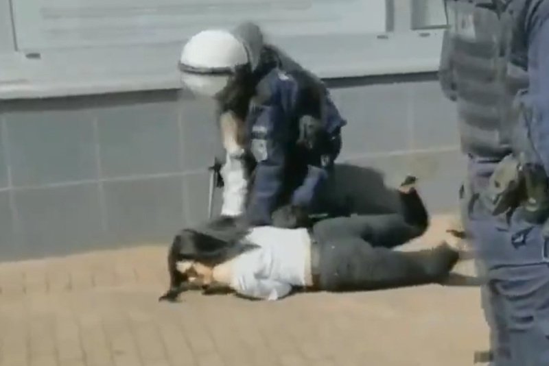 Komenda Główna Policji reaguje na zachowanie funkcjonariusza w Głogowie.