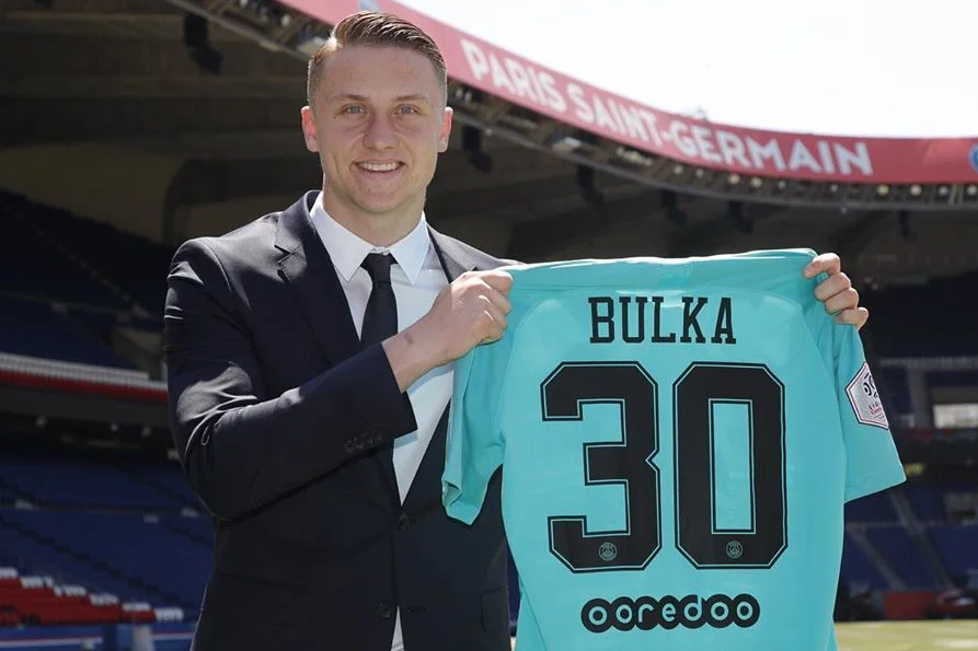 Marcin Bułka to rezerwowy bramkarz Paris Saint Germain.