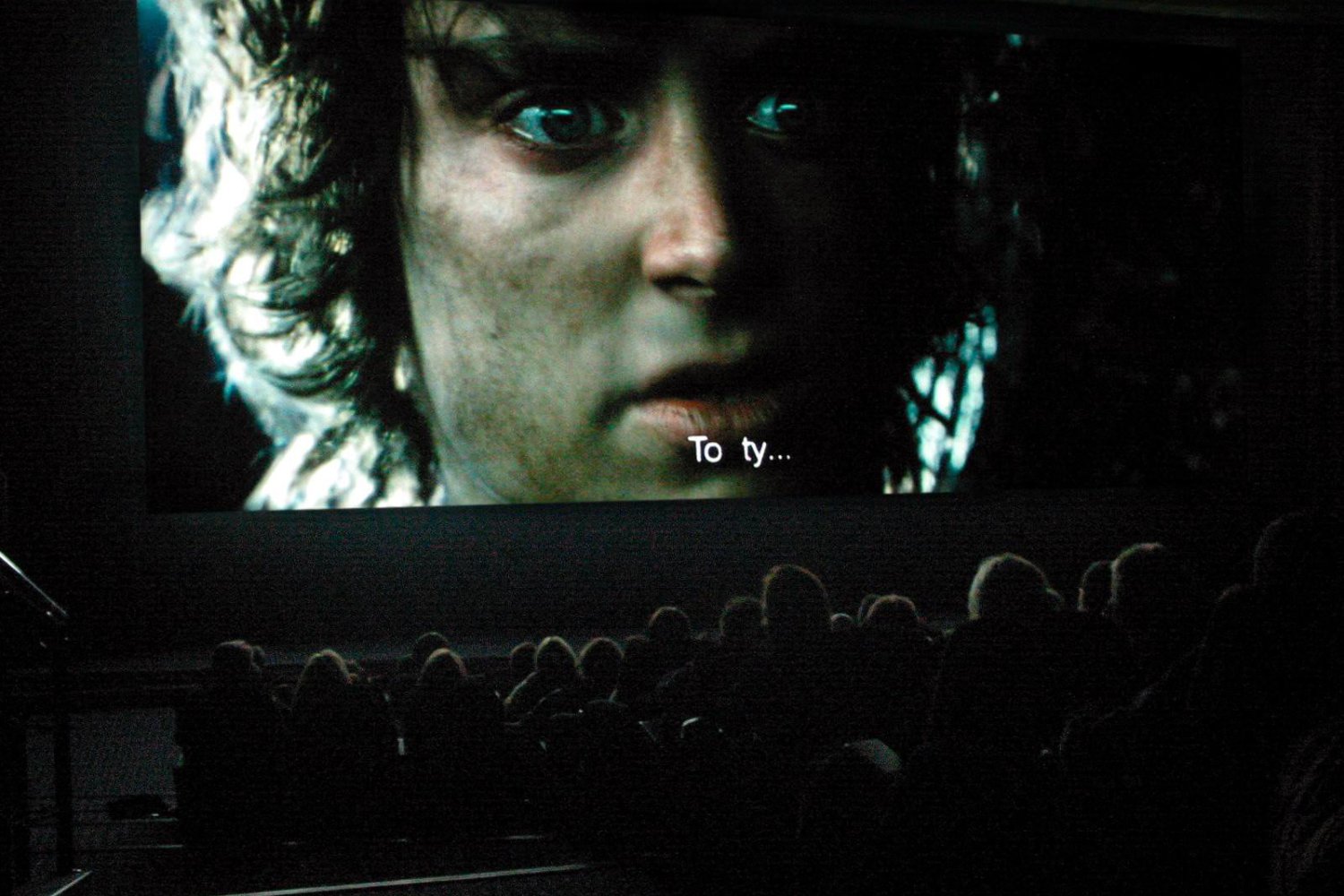 Każdy z nas ma nieprzyjemne wspomnienia związane z widzami w kinach. Dla pracowników to chleb powszedni