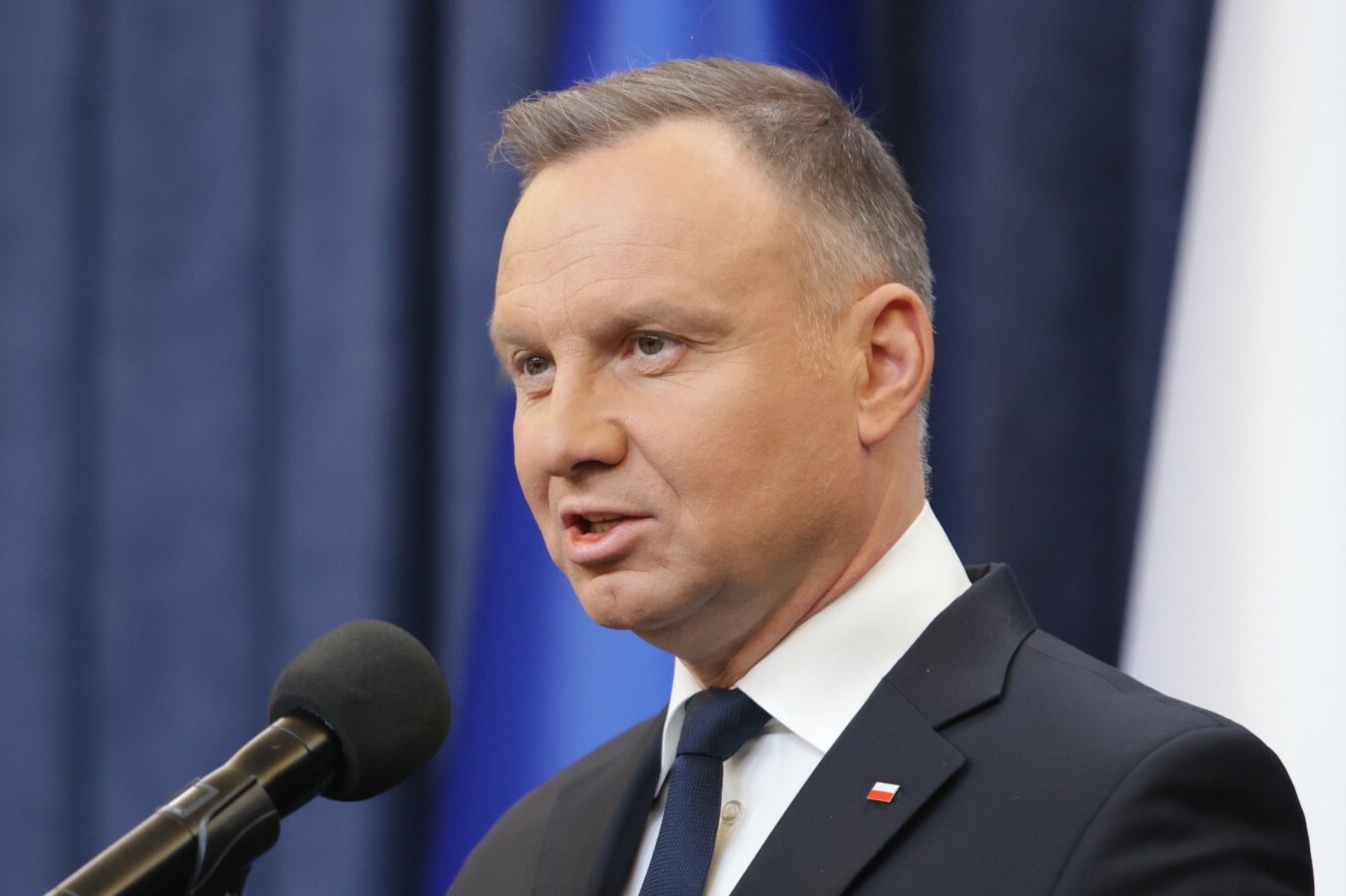 Nakaz aresztowania Wąsika i Kamińskiego. Pilne zaproszenie do Dudy.