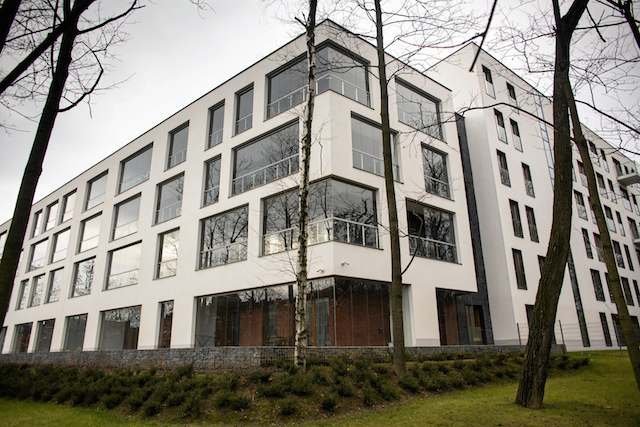 Zakup mieszkania to ważna decyzja. I inwestycja. Musi być zatem przemyślana. Nasz specjalista przekonuje, że warto szukać mieszkania większego niż aktualne oczekiwania.