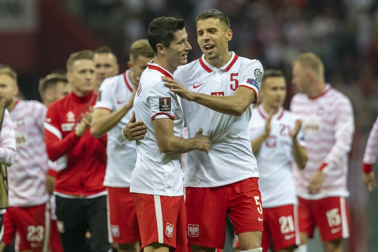 Reprezentacja Polski po wtorkowej decyzji FIFA może się już przygotowywać do finałowego meczu o awans na MŚ 2022.