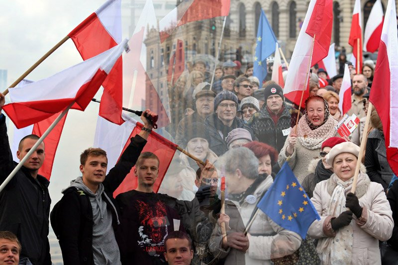 Młodzi w KOD nic, w porównaniu z tym, ilu młodych jest w ruchach skrajnie prawicowych.