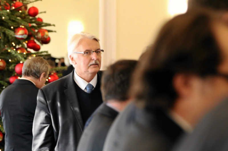 Brat ministra Witolda Waszczykowskiego Tomasz został bez konkursu szefem Urzędu Kontroli Skarbowej w Łodzi.