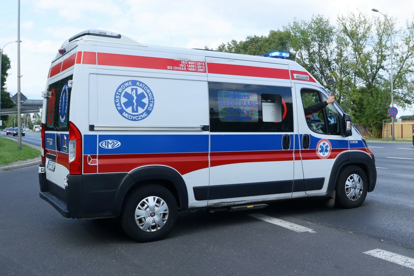 Kierowca autobusu miejskiego śmiertelnie potrącił 12-letnią dziewczynkę.