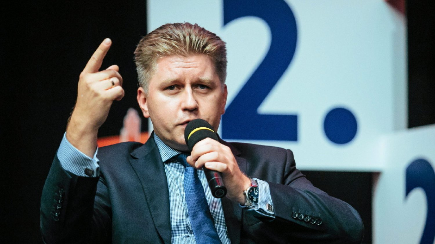 Prof. Marcin Matczak jednym zdaniem skwitował prezydencki projekt ustawy o KRS. Okazało się bowiem, iż wczoraj Andrzej Duda zapomniał wspomnieć o istotnym przepisie.