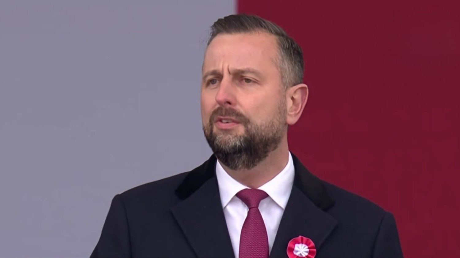 Kosiniak-Kamysz przemawiał na placu Piłsudskiego. Kosiniak-Kamysz przemawiał na placu Piłsudskiego.