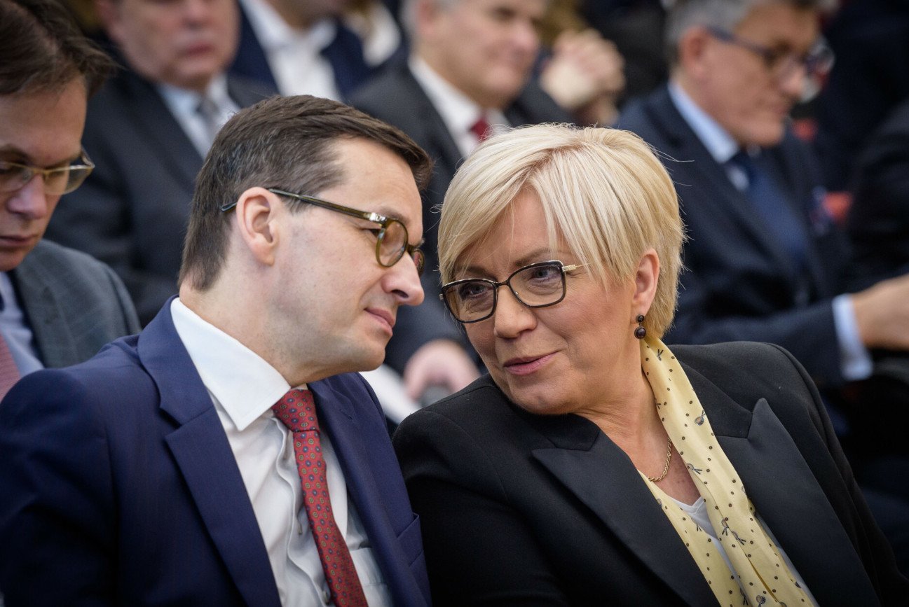 Wyciekł rzekomy mail ws. wyboru sędziów do izby SN. "Rozmawiałem z Julią".