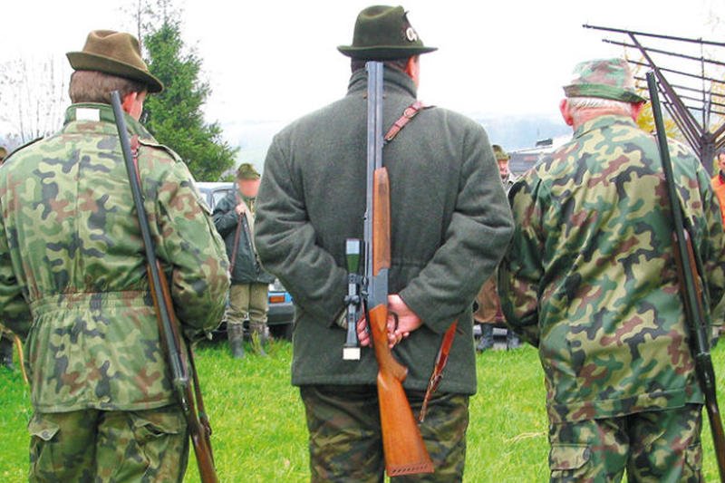 Myśliwi nie muszą się badać. Co roku z ich ręki ginie kilka osób