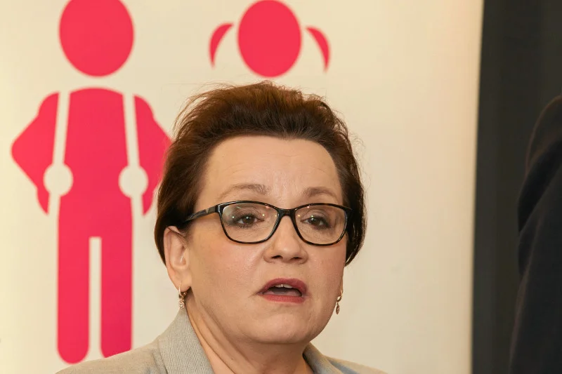 NSA: MEN musi ujawnić nazwiska autorów podstawy programowej w szkołach.