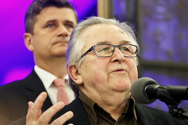 Kazimierz Kutz kolejny raz zmienia polityczne zaplecze.