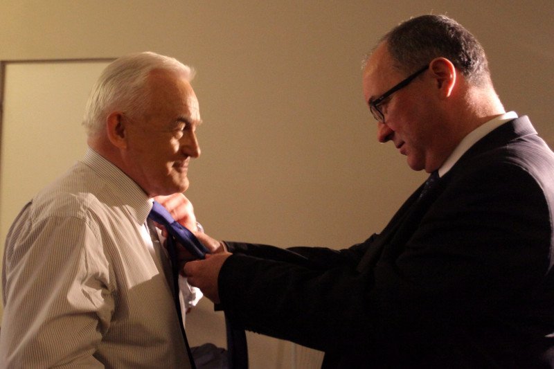 "Prawdziwy, polski Swetru". Włodzimierz Czarzasty wygrał pierwszą turę wyborów na szefa SLD