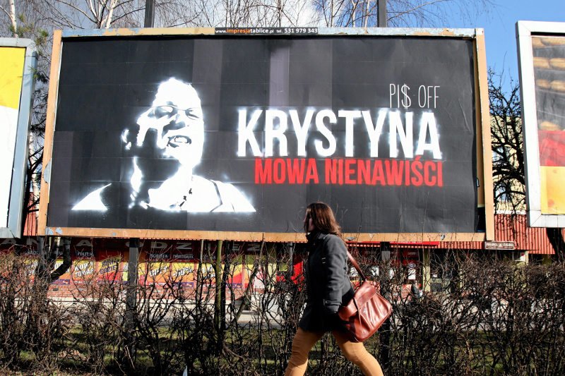 PiS często porównuje się do Republikanów. Obie partie mają identyczny problem z radykałami.