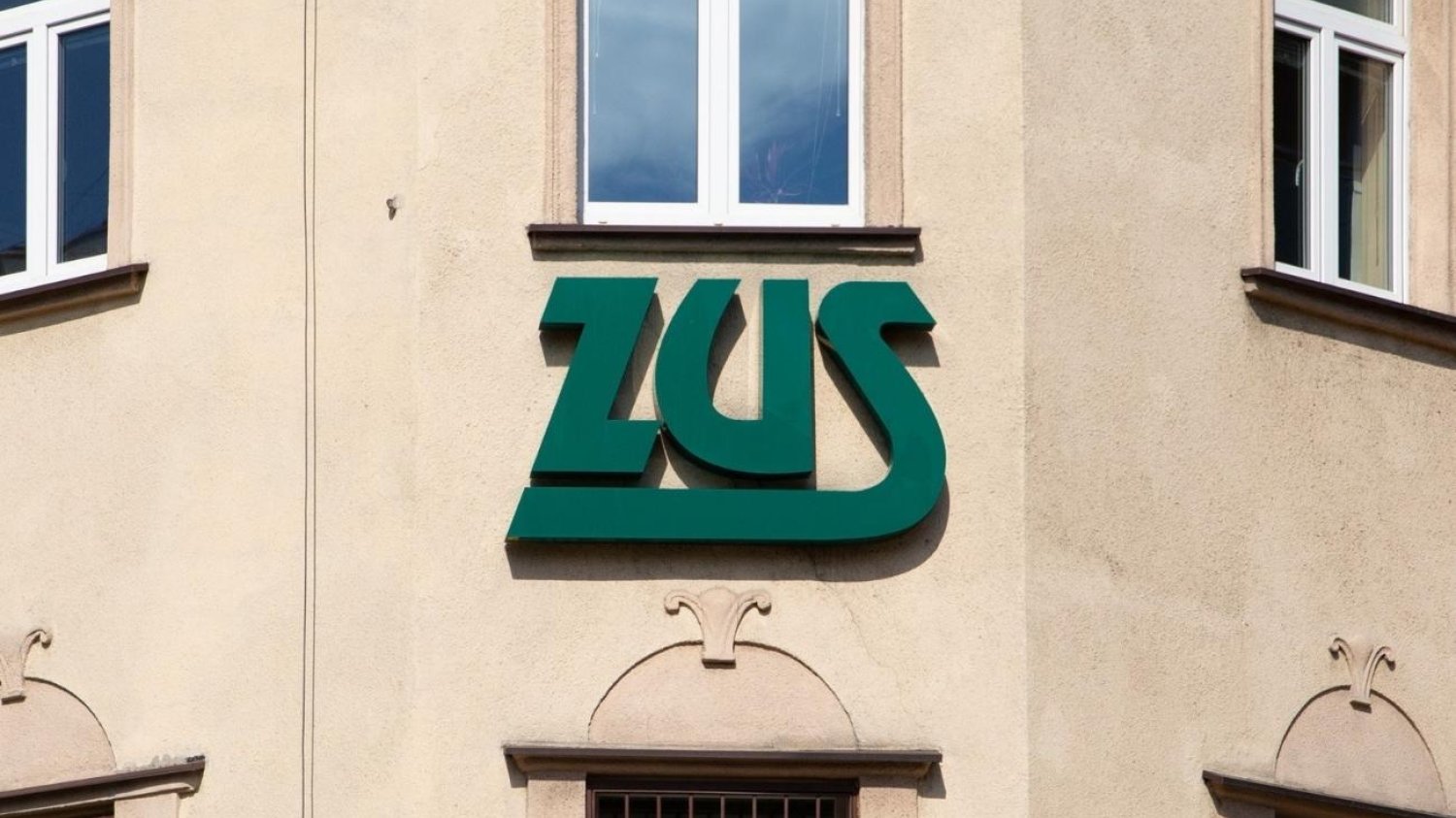 Kontrola zwolnień lekarskich przez ZUS. Odzyskano ogromną kwotę.