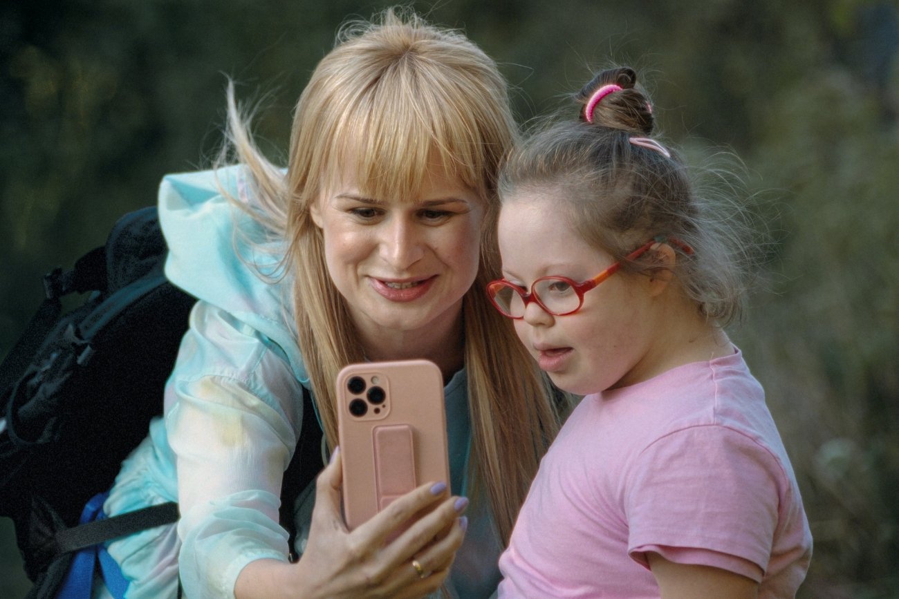 Dzieci z serialu "Matki pingwinów". Kim są?