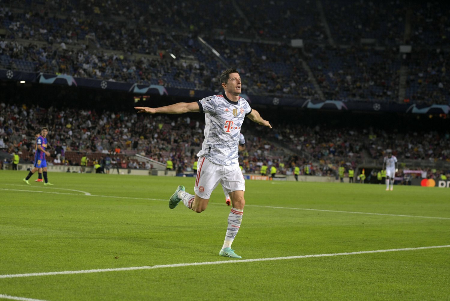 Barcelona i Bayern osiągnęły porozumienie? Bajońska suma za Roberta Lewandowskiego już wkrótce