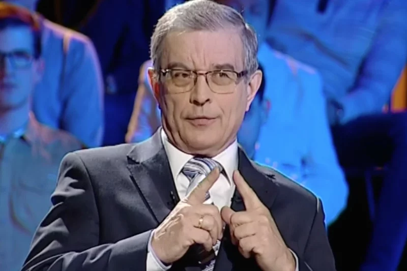 Prof. Julian Auleytner, autor pomysłu 500+, w programie "Państwo to My" w Polsat News.